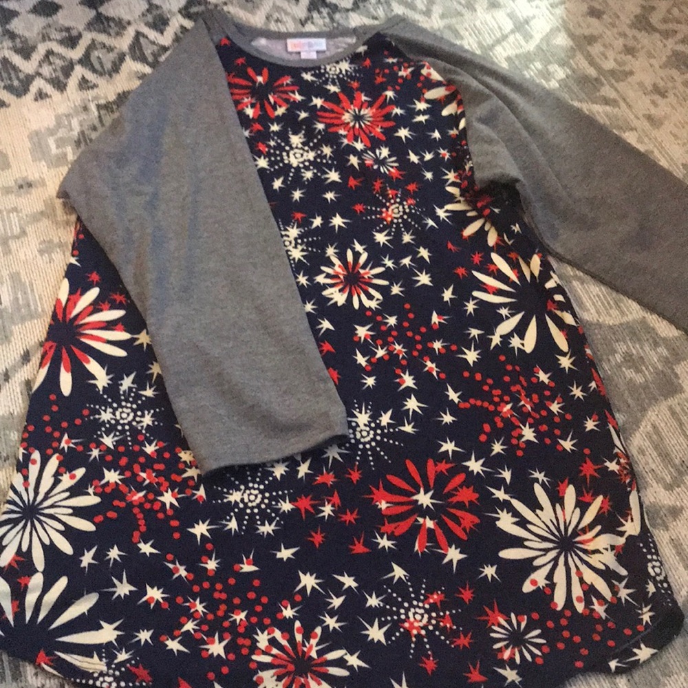 LuLaRoe Randy Tee